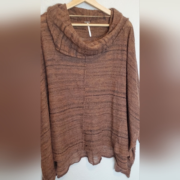 Free People Banana Split Cowl Neck Wool Blend Knit Sweater Size XS - Picture 4 of 8